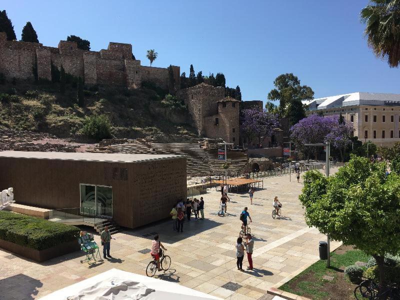 Teatro Romano 7 & 8 Málaga Rum bild